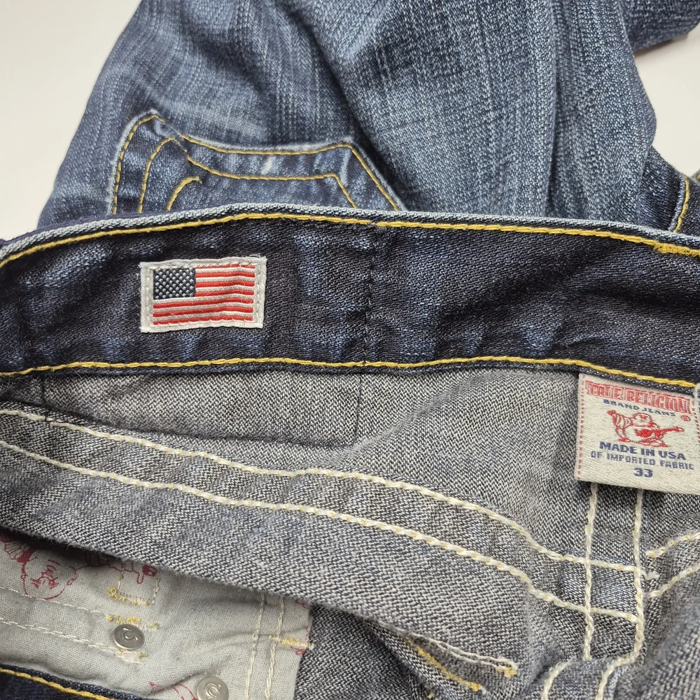 TRUE RELIGION Premium Vintage Skull & Roses Straight Jeans Women's  33 - Picture 12 of 16